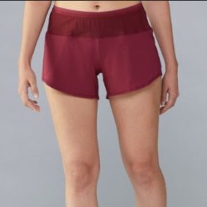 Oiselle toolbelt rogas in size 8